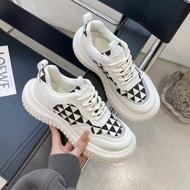 Big Head Cute Ugly Casual Single Shoes Spring 2022 New Fashion Thick Soles Show Feet Little Women's Shoes Sports Platform Shoes
Big Head Cute Ugly Casual Single Shoes Spring 2022 New Fashion Thick Soles Show Feet Little Women's Shoes Sports Platform Shoes