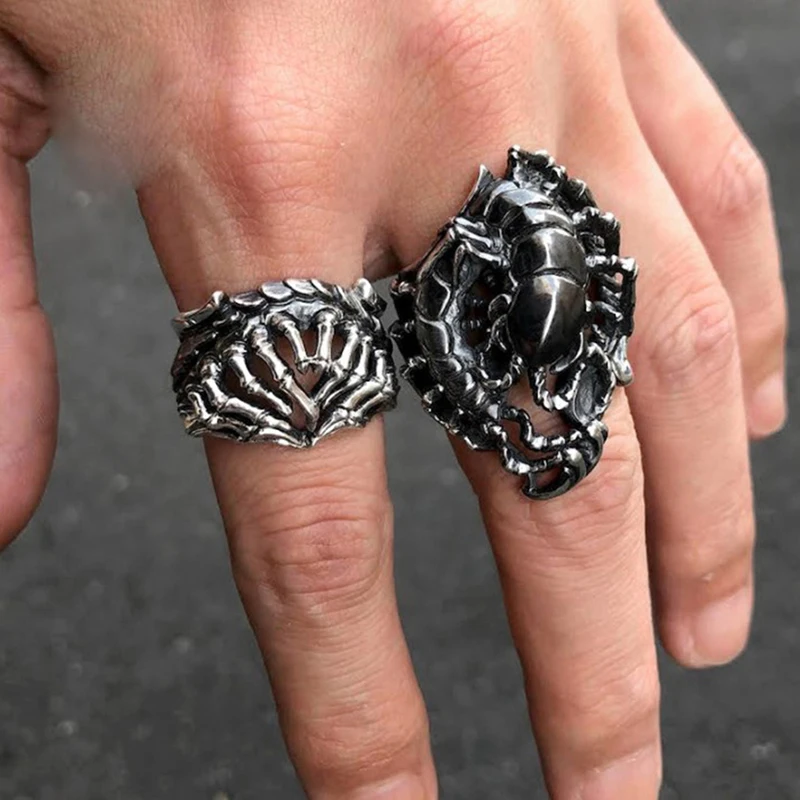 Vintage Man Woman Personality Hell Ghost Hand Ring Bohemia Punk Creative Claw Rings Party Jewelry Gift
Vintage Man Woman Personality Hell Ghost Hand Ring Bohemia Punk Creative Claw Rings Party Jewelry Gift