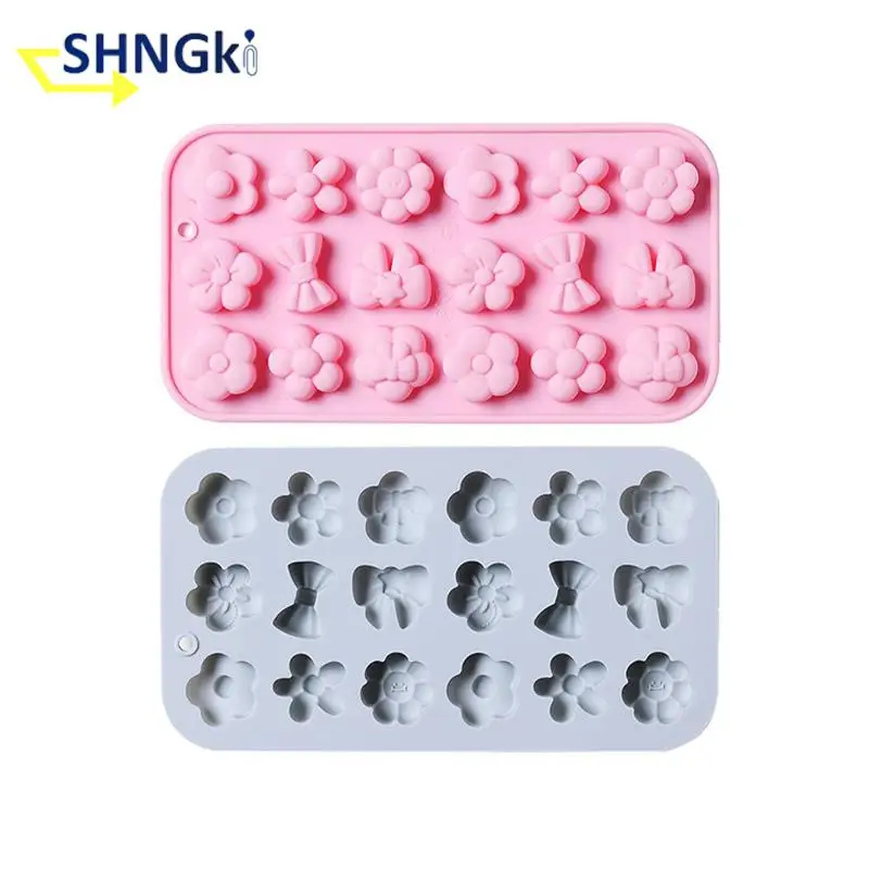 1Pc 18 Cavities Flower Bow Tie Silicone Molds Chocolate Ice Cube Mould DIY Pudding Pastry Dessert Fondant Candle Mold Bakeware
1Pc 18 Cavities Flower Bow Tie Silicone Molds Chocolate Ice Cube Mould DIY Pudding Pastry Dessert Fondant Candle Mold Bakeware