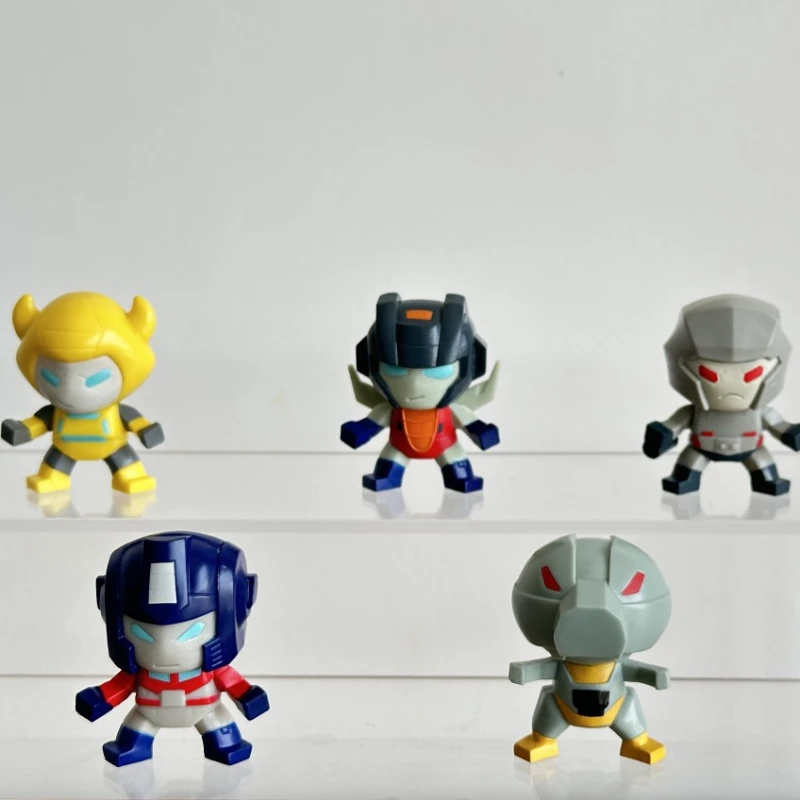Фигурки героев мультфильма Hasbro, подлинные трансформеры, милые Мультяшные роботы, автомобильные декоративные коллекционные украшения, детские подарки
Фигурки героев мультфильма Hasbro, подлинные трансформеры, милые Мультяшные роботы, автомобильные декоративные коллекционные украшения, детские подарки