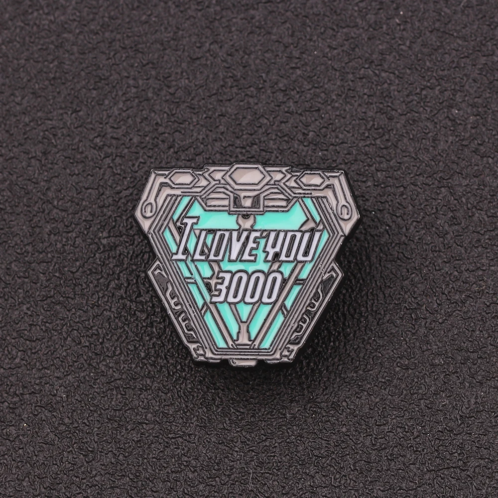 Disney Marvel Movie Avengers: Endgame Iron Man I Love You 3000 Metal Brooches Triangle Geometric Badges Jewelry Accessories
Disney Marvel Movie Avengers: Endgame Iron Man I Love You 3000 Metal Brooches Triangle Geometric Badges Jewelry Accessories