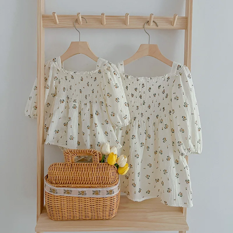 Autumn Baby Girls Sister Clothes Korean Flower Print Long Sleeves Girls Dress Baby Girls Rompers Jumpsuit Kids Spring Clothing
Autumn Baby Girls Sister Clothes Korean Flower Print Long Sleeves Girls Dress Baby Girls Rompers Jumpsuit Kids Spring Clothing