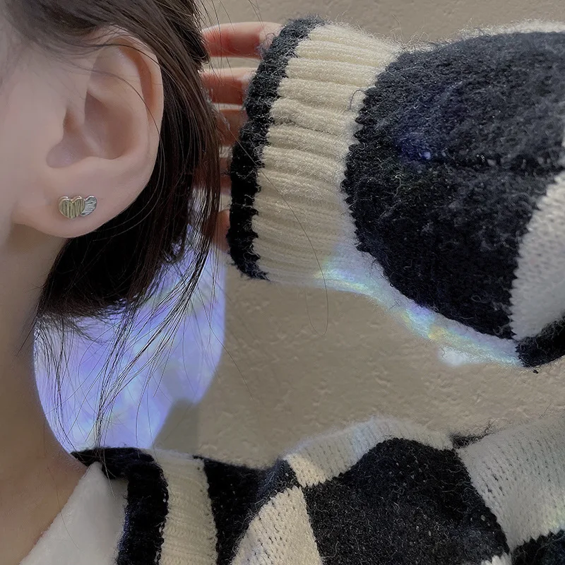 Simple And Small Double Love Earrings S925 Silver Needle Versatile Temperament Advanced Design Sense Earrings Earrings for girls
Simple And Small Double Love Earrings S925 Silver Needle Versatile Temperament Advanced Design Sense Earrings Earrings for girls