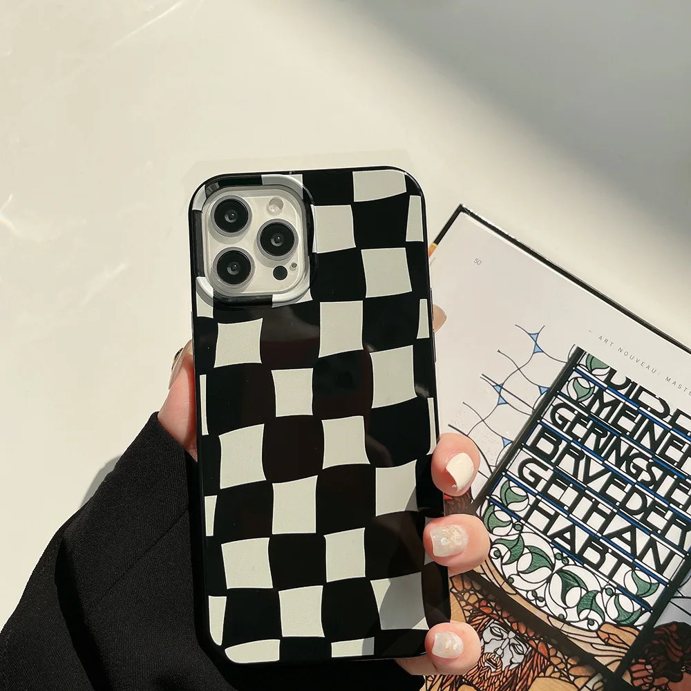 Soft Silicone Grid Lattice Protection Phone Case for Iphone 13ProMax XR X XS 8 7 Plus 11 12 13 Pro Max Mini Cover INS Coque Back
Soft Silicone Grid Lattice Protection Phone Case for Iphone 13ProMax XR X XS 8 7 Plus 11 12 13 Pro Max Mini Cover INS Coque Back