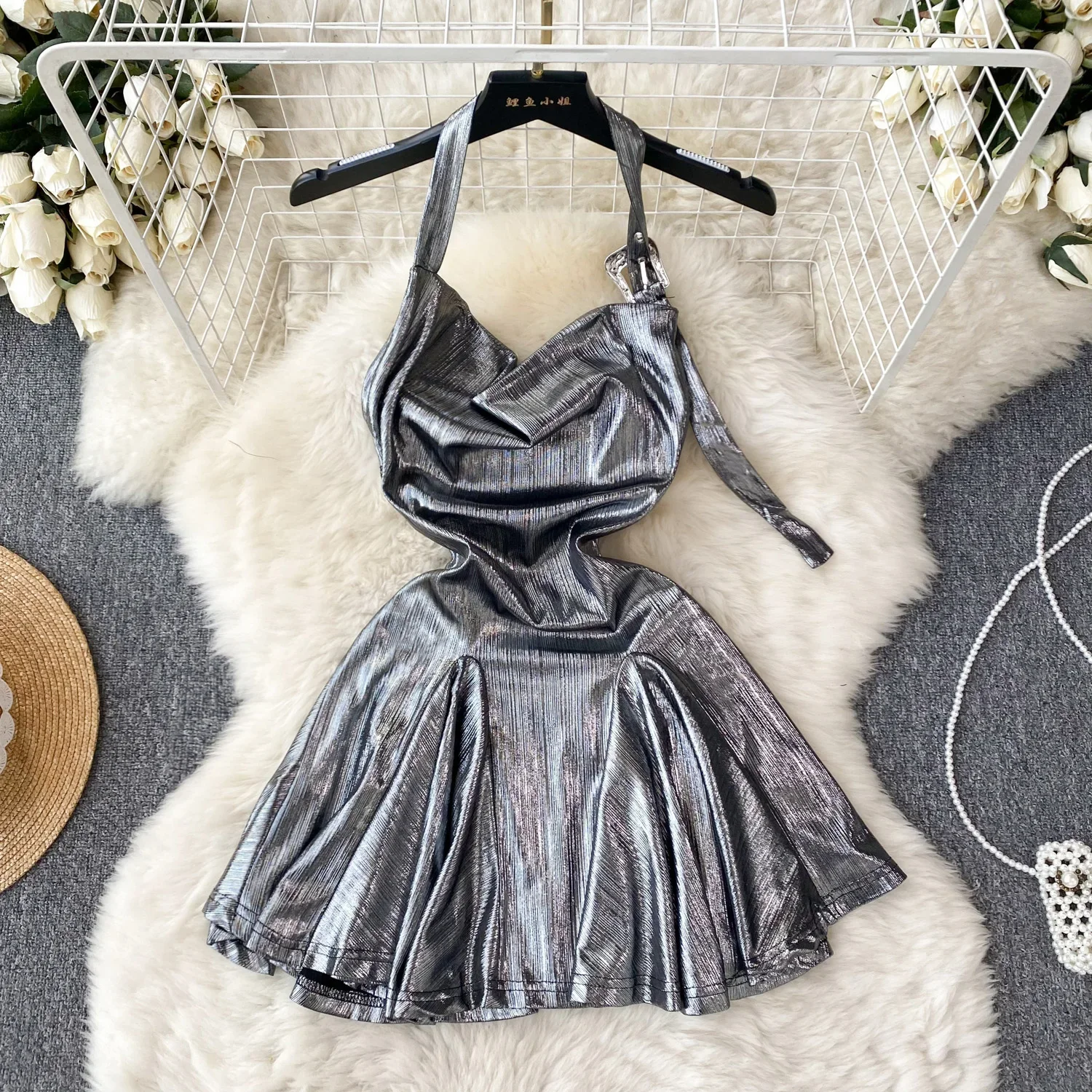 Elegant Sexy Backless High Waist Halter Folds Off Shoulder Straps Hot Girl Vacation Slim Women Summer Sleeveless Mini Dress
Elegant Sexy Backless High Waist Halter Folds Off Shoulder Straps Hot Girl Vacation Slim Women Summer Sleeveless Mini Dress