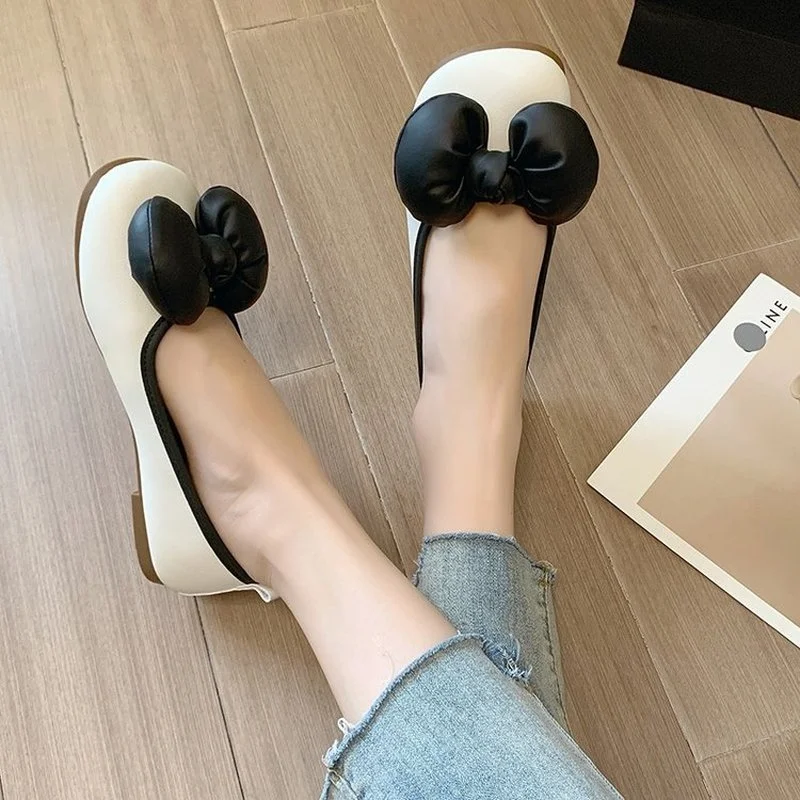 Women Flat Shoes 2022 New Designer Shoes Woman Slip on Shoes for Women Loafers Round Head Comfortable Ladies Shoe Cute Bow Shoes
Women Flat Shoes 2022 New Designer Shoes Woman Slip on Shoes for Women Loafers Round Head Comfortable Ladies Shoe Cute Bow Shoes