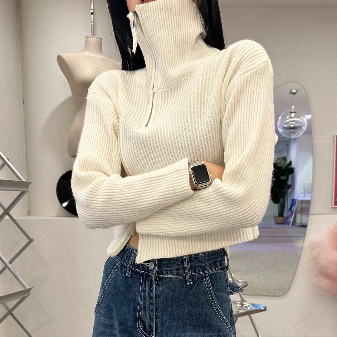 Женский трикотажный свитер-водолазка на молнии сбоку, несколько цветов
Женский трикотажный свитер-водолазка на молнии сбоку, несколько цветов