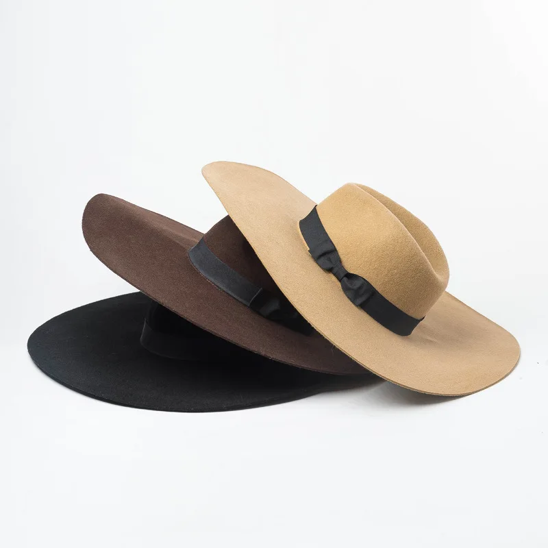 202306-hh2027C chic dropshipping British winter black thickening wool felt solid wind brim fedoras cap men women panama jazz hat
202306-hh2027C chic dropshipping British winter black thickening wool felt solid wind brim fedoras cap men women panama jazz hat