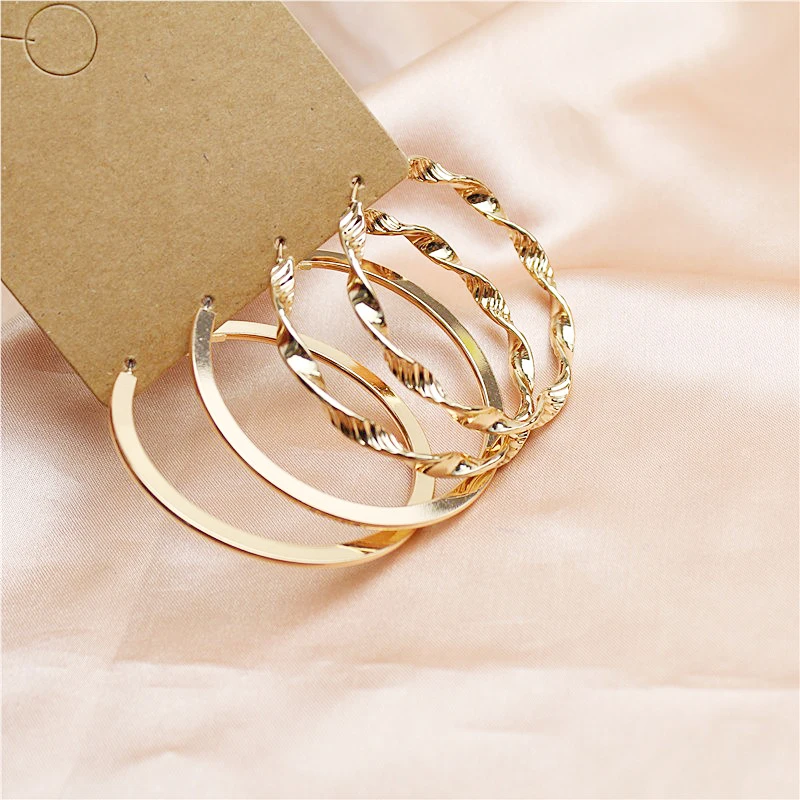 Набор золотых круглых серег-колец для женщин, комплект из небольших круглых сережек-колец в стиле панк, простой зажим для ушей в стиле панк, ...
Набор золотых круглых серег-колец для женщин, комплект из небольших круглых сережек-колец в стиле панк, простой зажим для ушей в стиле панк, ...