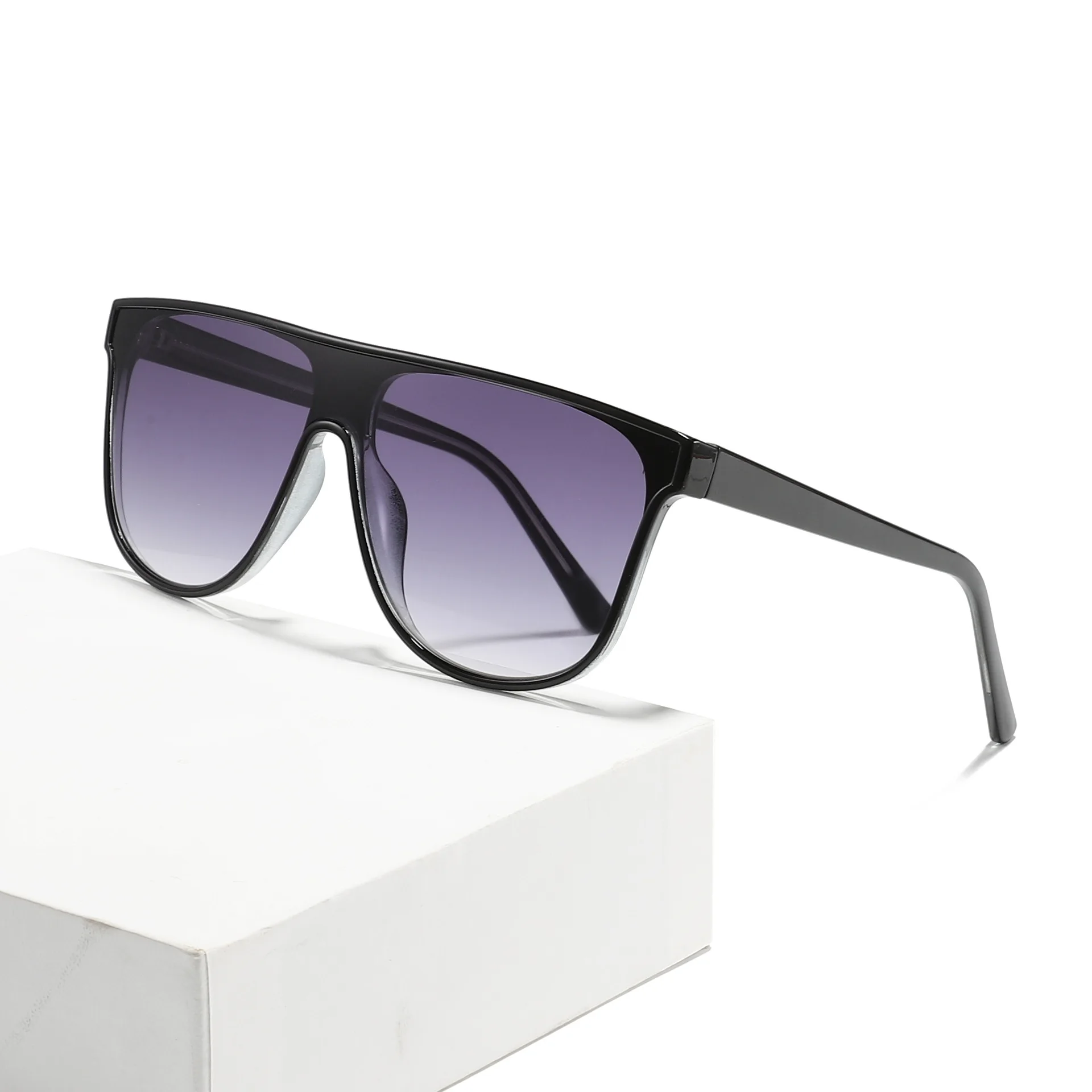 WENLCCK Sunglasses For Men Anti-glare Driving Women Polarized Eye Vintage Square Anti Ray UV Protect Gradient Sun Glasses Men
WENLCCK Sunglasses For Men Anti-glare Driving Women Polarized Eye Vintage Square Anti Ray UV Protect Gradient Sun Glasses Men