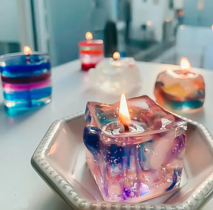 Creative Art Dazzle Jelly Aromatherapy Candle Household Bedroom Crystal Decoration Scented Candle Guest Gift Candles Photo Props
Creative Art Dazzle Jelly Aromatherapy Candle Household Bedroom Crystal Decoration Scented Candle Guest Gift Candles Photo Props
