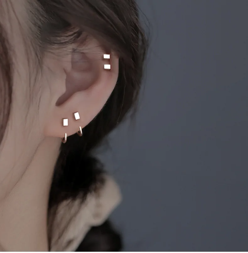 925 Hypoallergenic Sterling Silver Jewelry with Small Square Ear Hook Ear Bone Ring Simple Earrings for Women Wholesale
925 Hypoallergenic Sterling Silver Jewelry with Small Square Ear Hook Ear Bone Ring Simple Earrings for Women Wholesale