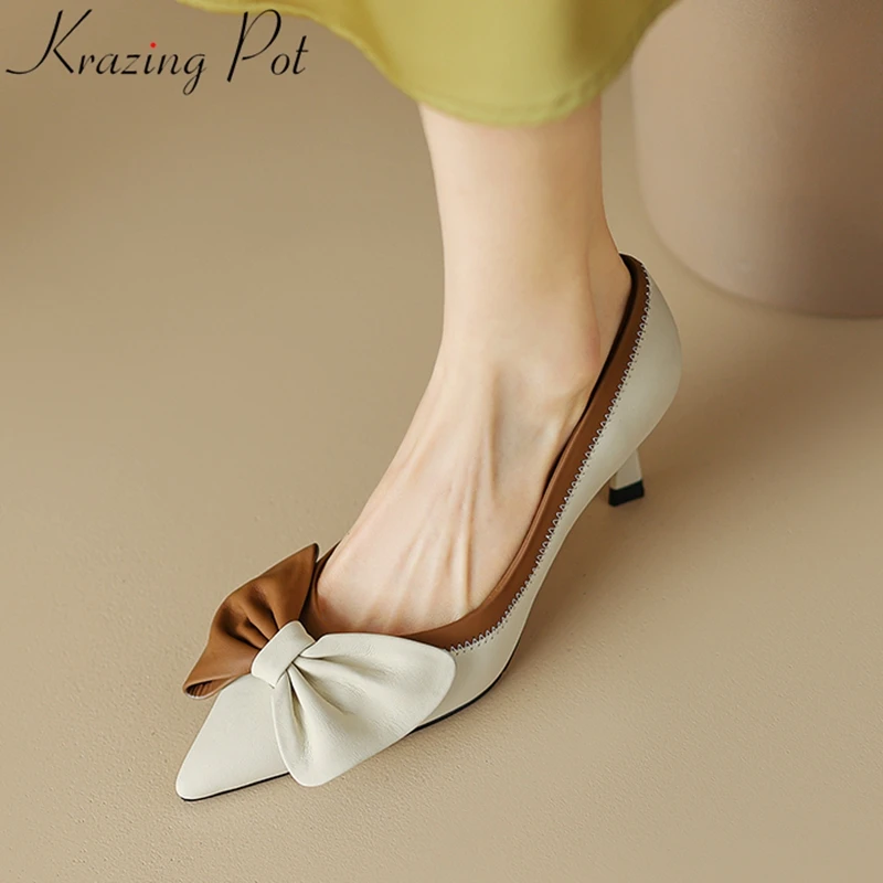 Женские туфли-лодочки из натуральной кожи, на высоком каблуке
Женские туфли-лодочки из натуральной кожи, на высоком каблуке