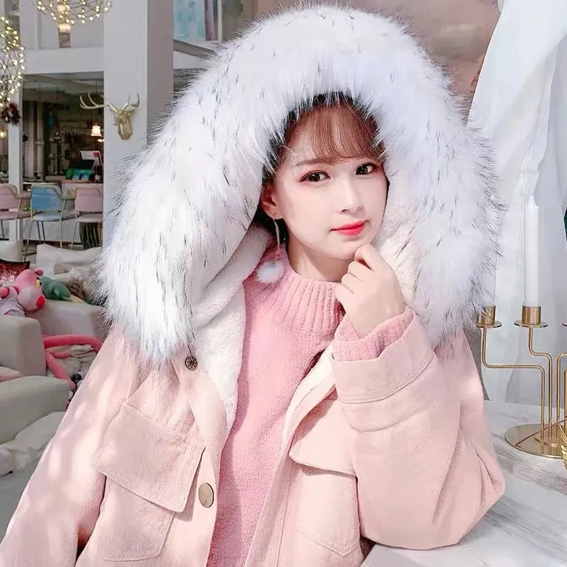 2022 Winter New Large Wool Collar Lamb Velvet Short Denim Jacket Women's Korean Loose Plus Velvet Thick Hooded Cotton Coat
2022 Winter New Large Wool Collar Lamb Velvet Short Denim Jacket Women's Korean Loose Plus Velvet Thick Hooded Cotton Coat