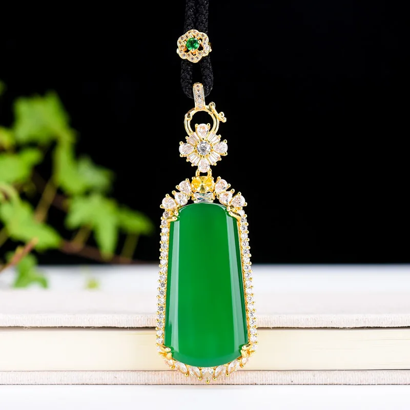 Genuine Natural Green Jade Zircon Pendant With Rope Chain Necklace Women Myanmar Jadeite Luxury Pendants Charm Lucky Amulet Gift
Genuine Natural Green Jade Zircon Pendant With Rope Chain Necklace Women Myanmar Jadeite Luxury Pendants Charm Lucky Amulet Gift