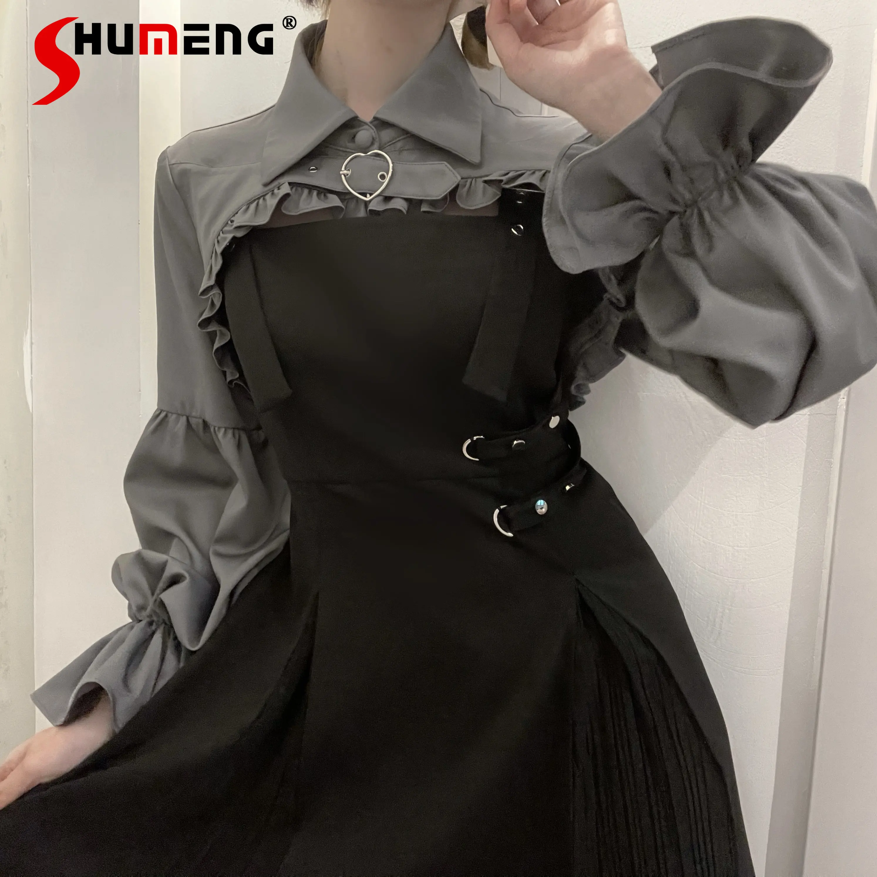 Dress Set for Women Sweet 2023 New Lolita White Ultra Short Lace Heart Buckle Shirt Cute Strap Black Dresses Suit Two Piece Set
Dress Set for Women Sweet 2023 New Lolita White Ultra Short Lace Heart Buckle Shirt Cute Strap Black Dresses Suit Two Piece Set