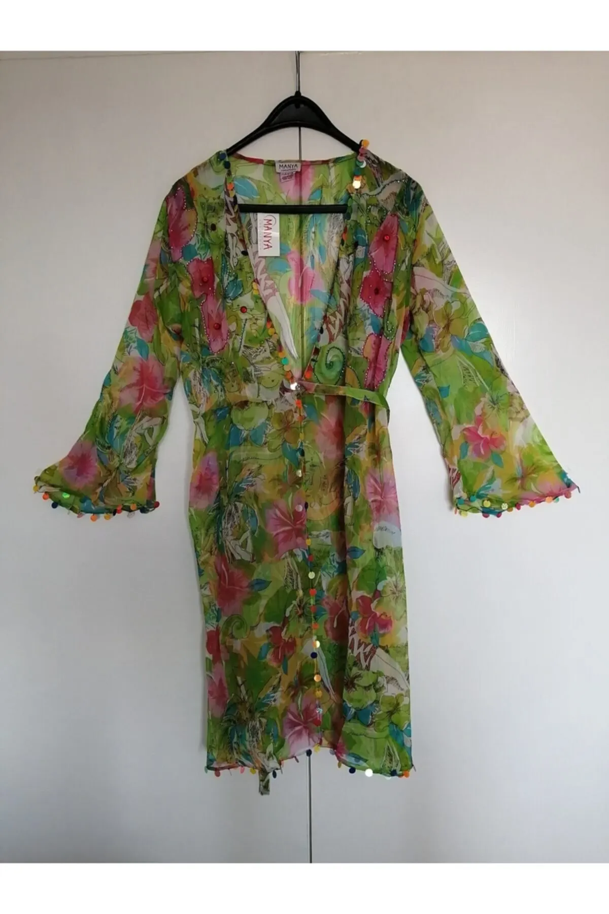Women's Pareo Green Floral Sequin embroidery Beach Dress Swimwear Cover Up Dress Sexy Tunic Suit Beachwear
Women's Pareo Green Floral Sequin embroidery Beach Dress Swimwear Cover Up Dress Sexy Tunic Suit Beachwear