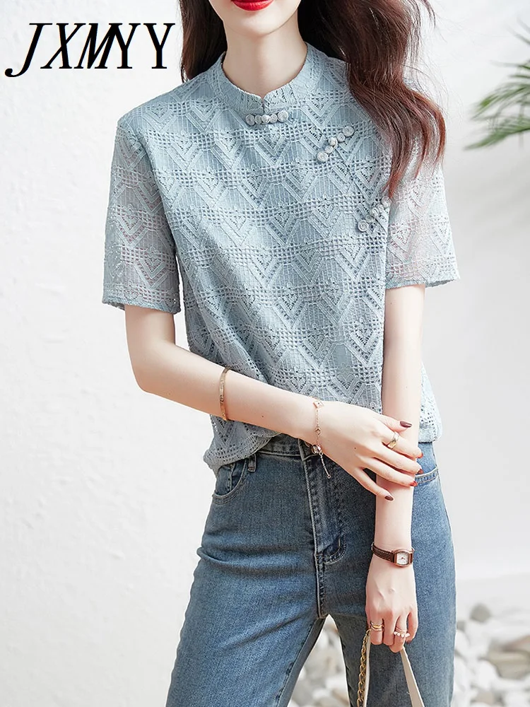 JXMYY 2022 Summer New Lace Elegant Temperament Top Design Niche Chinese Style Shirt Light Blue Short-Sleeved Shirt Women
JXMYY 2022 Summer New Lace Elegant Temperament Top Design Niche Chinese Style Shirt Light Blue Short-Sleeved Shirt Women