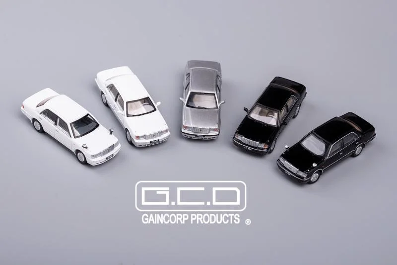 Multicolor GCD alloy car model 1:64 tenth generation Crown JZS155 Toyota Crown 155 simulation car model
Multicolor GCD alloy car model 1:64 tenth generation Crown JZS155 Toyota Crown 155 simulation car model