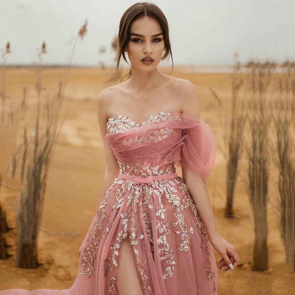 Private Custom Pink A-Line Appliques Tulle Sexy High Slit Prom Dresses Sweetheart One Shoulder Straps Formal Evening Dress
Private Custom Pink A-Line Appliques Tulle Sexy High Slit Prom Dresses Sweetheart One Shoulder Straps Formal Evening Dress
