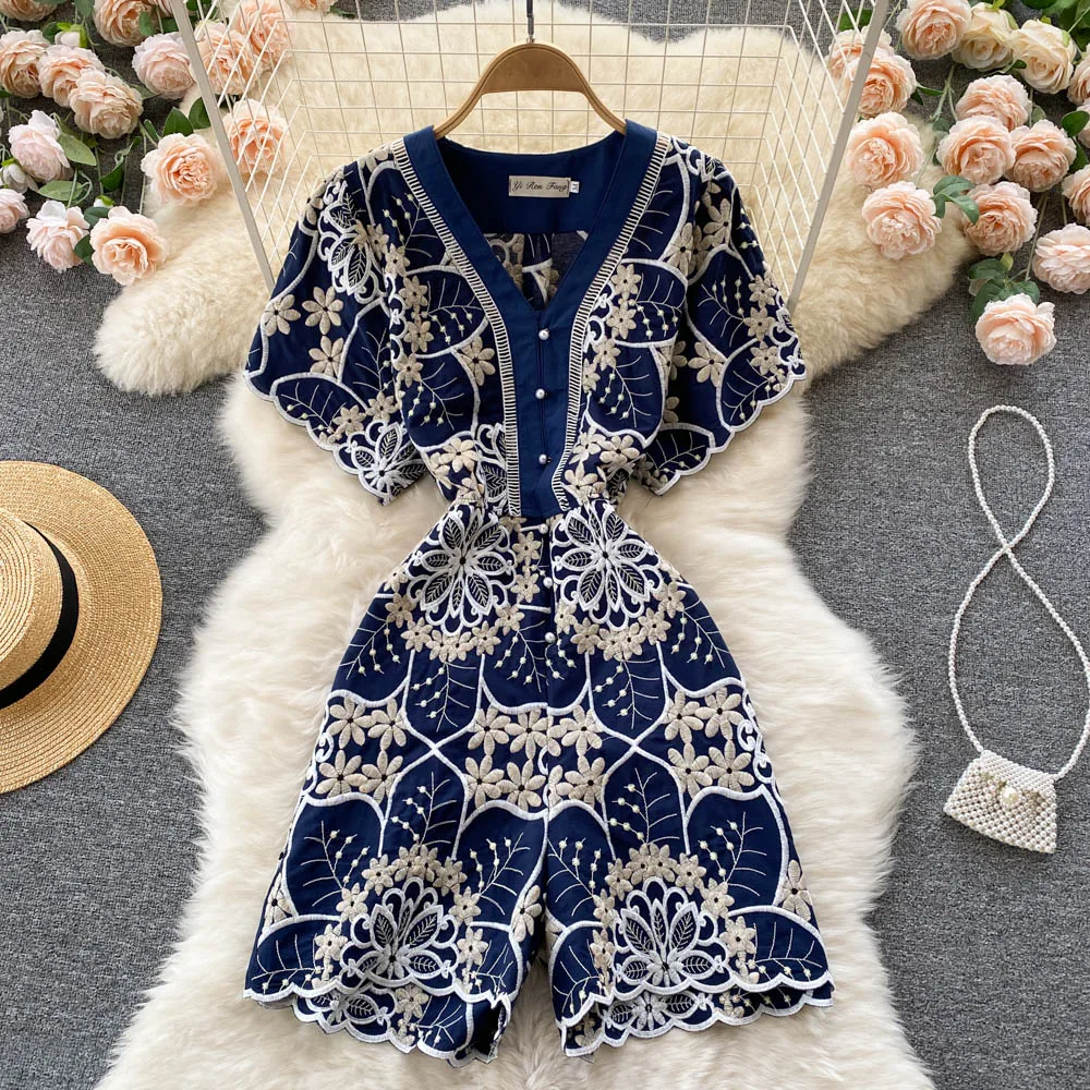 D415 Women New Fashion Summer Retro V-neck Embroidery Jumpsuit Slim Elegant Short Sleeve Wide-leg Playsuits Overalls
D415 Women New Fashion Summer Retro V-neck Embroidery Jumpsuit Slim Elegant Short Sleeve Wide-leg Playsuits Overalls