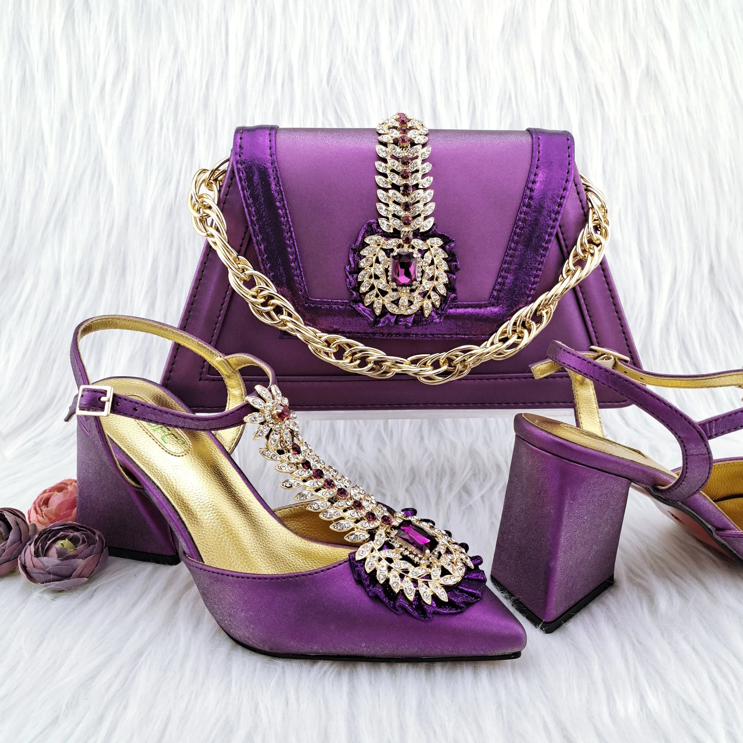 

2023 Fashionable New Arrivals Nigerian Design Women Shoes and Bag Set in Purple Color Decorate with Rhinestone for Party