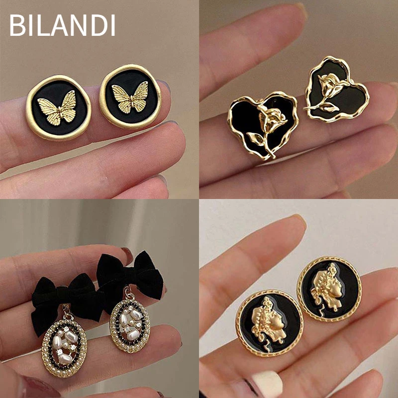 Bilandi Retro Jewelry Black Heart Butterfly Earrings 925 Silver Needle Hot Sale Vintage Temperament Stud Earrings For Women Gift
Bilandi Retro Jewelry Black Heart Butterfly Earrings 925 Silver Needle Hot Sale Vintage Temperament Stud Earrings For Women Gift