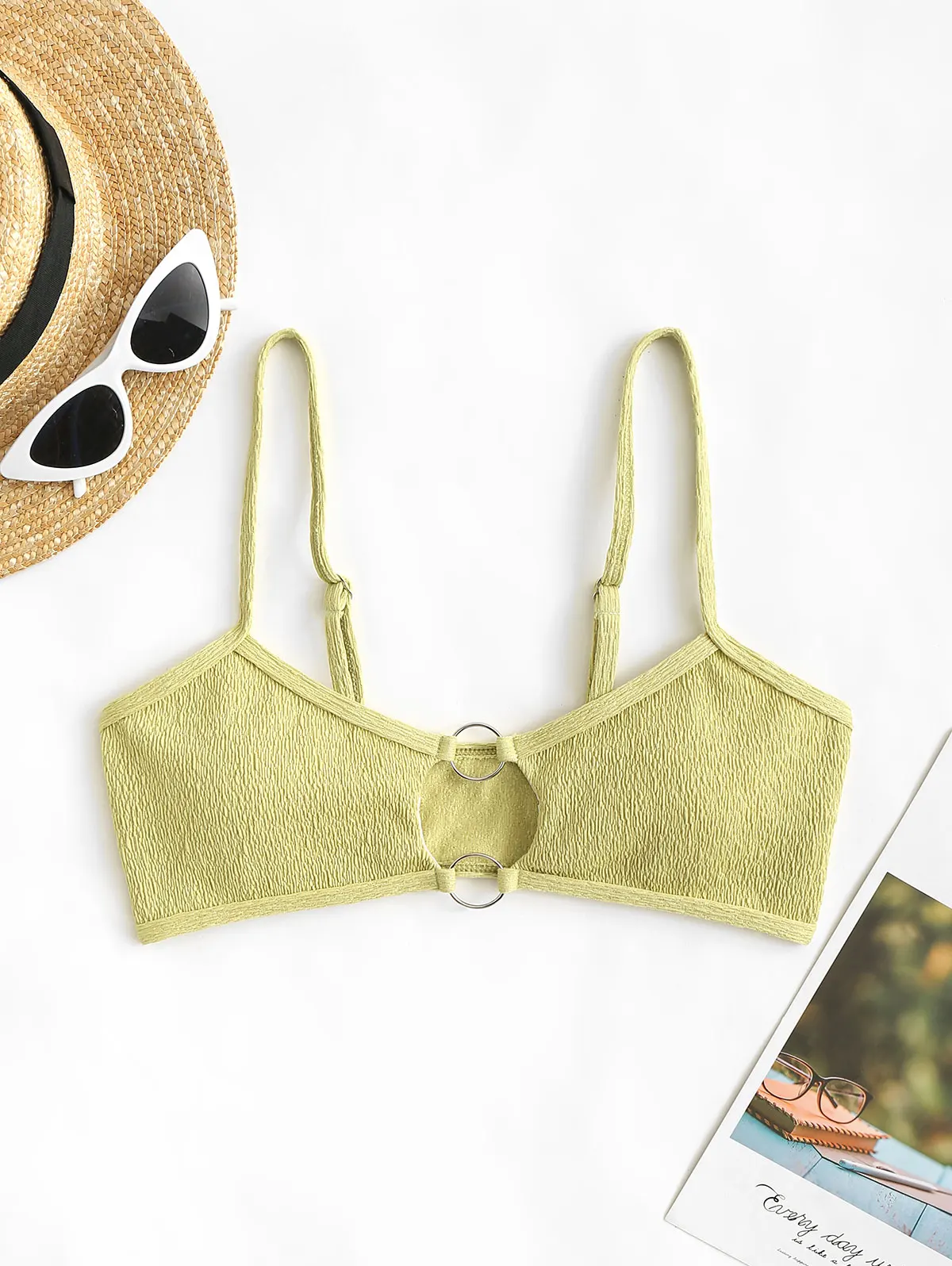 Женский топ-бикини с уплотнительным кольцом
Женский топ-бикини с уплотнительным кольцом