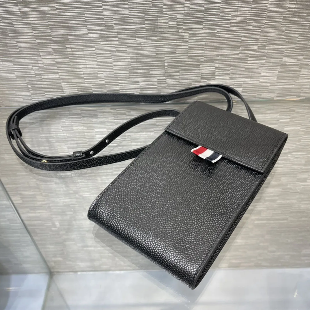 TB THOM Shoulder Bags Fashion RWB Striped Design Phone Crossbody Bags Luxury Brand Mini Female Messenger Purse Lady Wallet
TB THOM Shoulder Bags Fashion RWB Striped Design Phone Crossbody Bags Luxury Brand Mini Female Messenger Purse Lady Wallet
