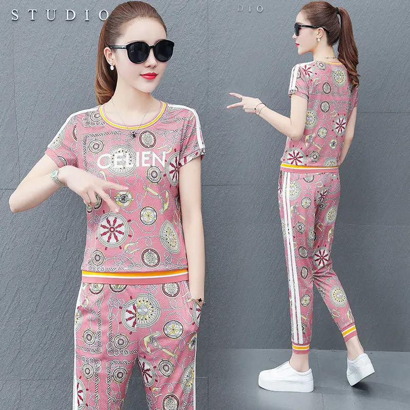 Women Summer Suit Printed Casual Sports Suit Fashion Ice Silk Quick Dry Mesh Short Sleeve Plus Size 2 Piece Sets Womens Outfits 
Women Summer Suit Printed Casual Sports Suit Fashion Ice Silk Quick Dry Mesh Short Sleeve Plus Size 2 Piece Sets Womens Outfits