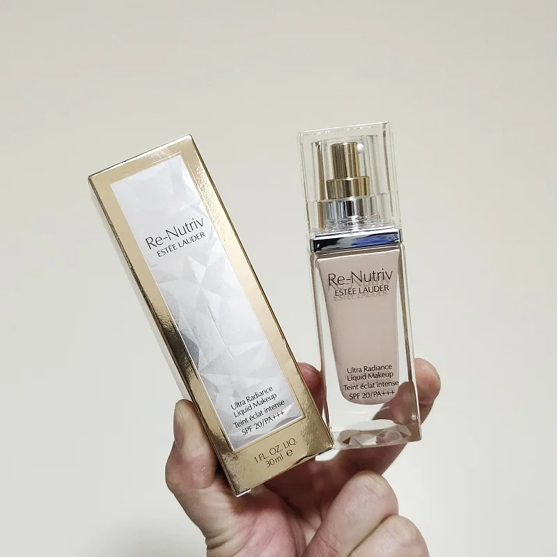 High Quality Re-Nutriv Face Liquid Makeup Foundation 30ml 4 Color 1CO/2C0/1WO/2WO
High Quality Re-Nutriv Face Liquid Makeup Foundation 30ml 4 Color 1CO/2C0/1WO/2WO