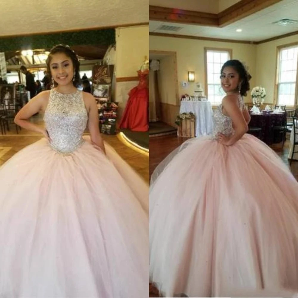 ANGELSBRIDEP High-Neck Ball Gown Quinceanera Dresses Vestidos De 15 Anos Sparkly Beading Crysal Tulle Birthday Party Gowns HOT
ANGELSBRIDEP High-Neck Ball Gown Quinceanera Dresses Vestidos De 15 Anos Sparkly Beading Crysal Tulle Birthday Party Gowns HOT