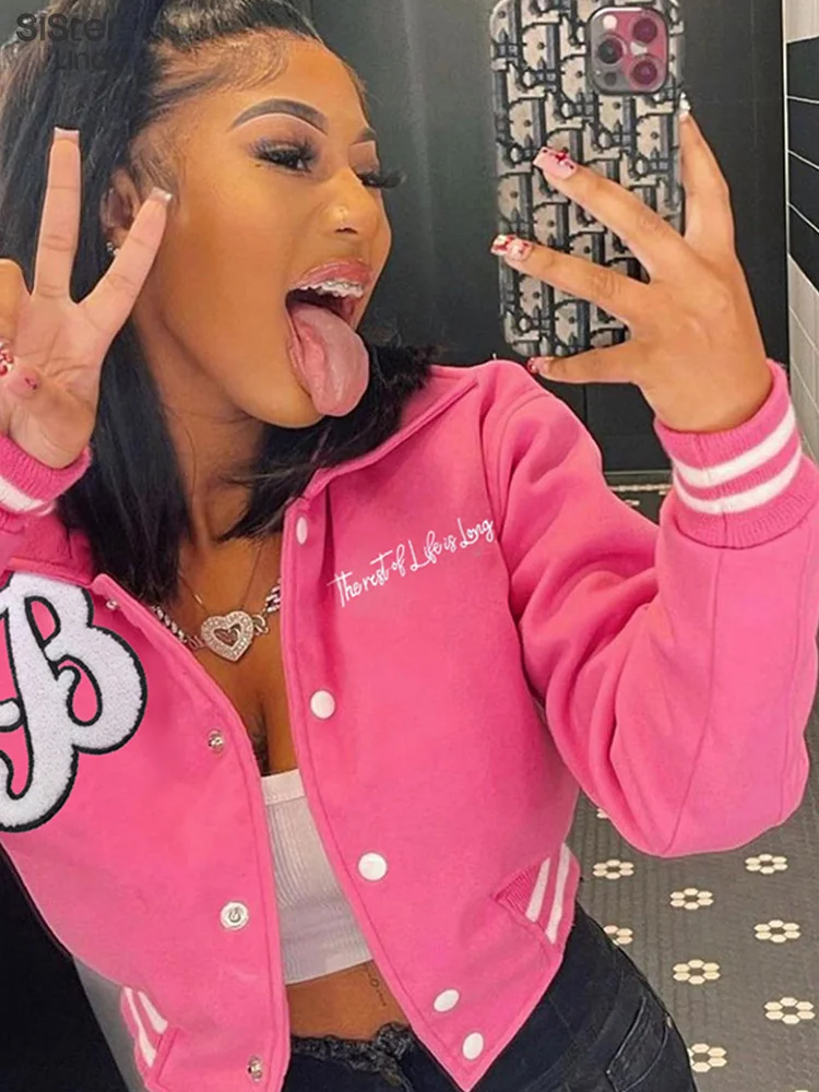 Sisterlinda Letter Embroidery Y2K Short Jackets Varsity Women Casual Long Sleeve Pocket Button Baseball Coat Autumn Wild Uniform
Sisterlinda Letter Embroidery Y2K Short Jackets Varsity Women Casual Long Sleeve Pocket Button Baseball Coat Autumn Wild Uniform