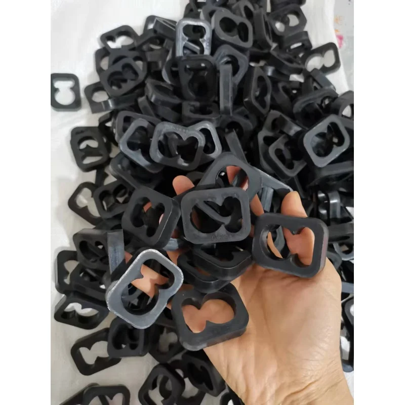 

100pcs Rubber Clamp Milking Tube& Twin Air Hose Fix Clip For Cow Goat Sheep Milking Machines