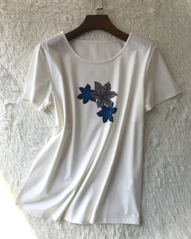 Women Maple Leaf Pattern White Tee Round Neck Short-sleeve 2022 Spring Summer Loose Casual Female T-shirt
Women Maple Leaf Pattern White Tee Round Neck Short-sleeve 2022 Spring Summer Loose Casual Female T-shirt