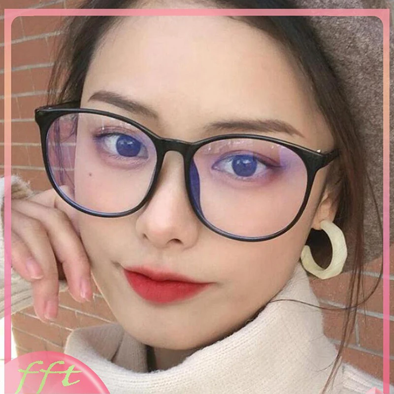 Hot Selling Blue Light Blocking Glasses Cute Anti Eye Strain Fashion Frame Glasses for Reading Play Computer 
Hot Selling Blue Light Blocking Glasses Cute Anti Eye Strain Fashion Frame Glasses for Reading Play Computer