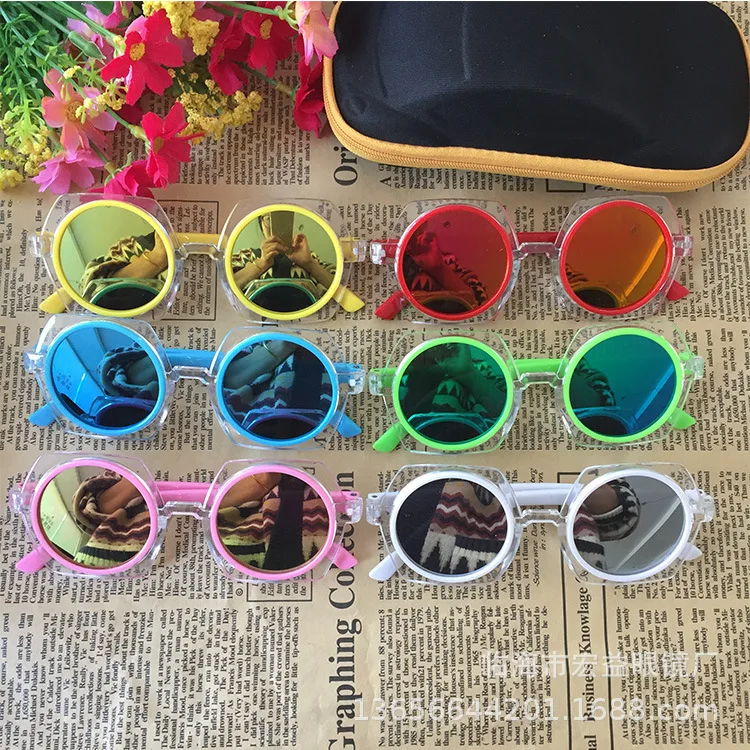 SomeCool Brand new kids sunglasses Round lens Lovely Boys&girls 3-7yrs UV400 Protect eyewear Plastic Safety oculos N867
SomeCool Brand new kids sunglasses Round lens Lovely Boys&girls 3-7yrs UV400 Protect eyewear Plastic Safety oculos N867