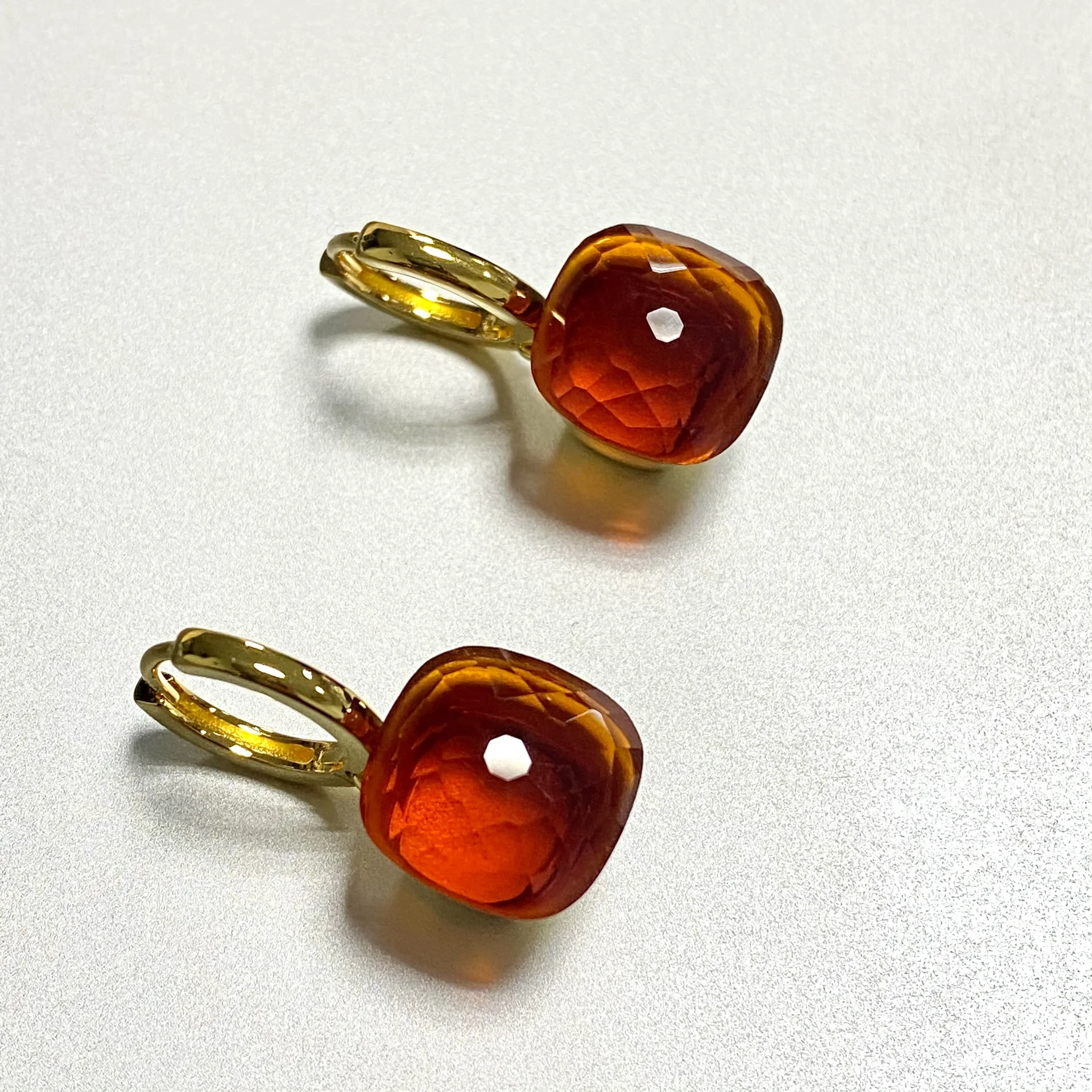 11.6mm Maxi Stone Pomellato Crystal Candy Earrings Gold Color Candy Style Earrings Fashion Women Jewelry Gift
11.6mm Maxi Stone Pomellato Crystal Candy Earrings Gold Color Candy Style Earrings Fashion Women Jewelry Gift