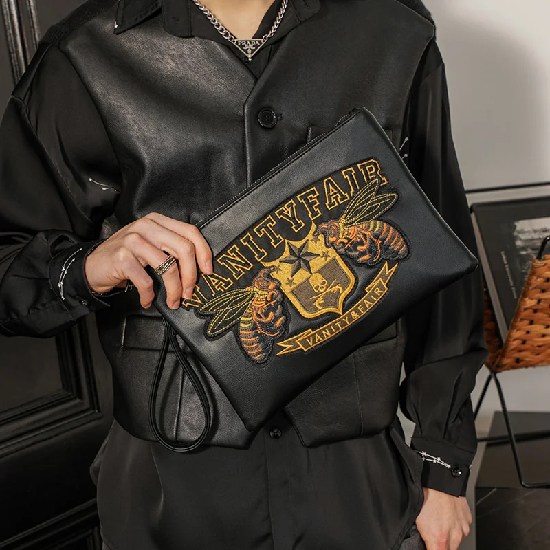 Embroidered Luxury Men's Clutches Handbags With Shoulder Strap Fashion Clutch For Men Crossbody Bag Leather Male Envelope
Embroidered Luxury Men's Clutches Handbags With Shoulder Strap Fashion Clutch For Men Crossbody Bag Leather Male Envelope