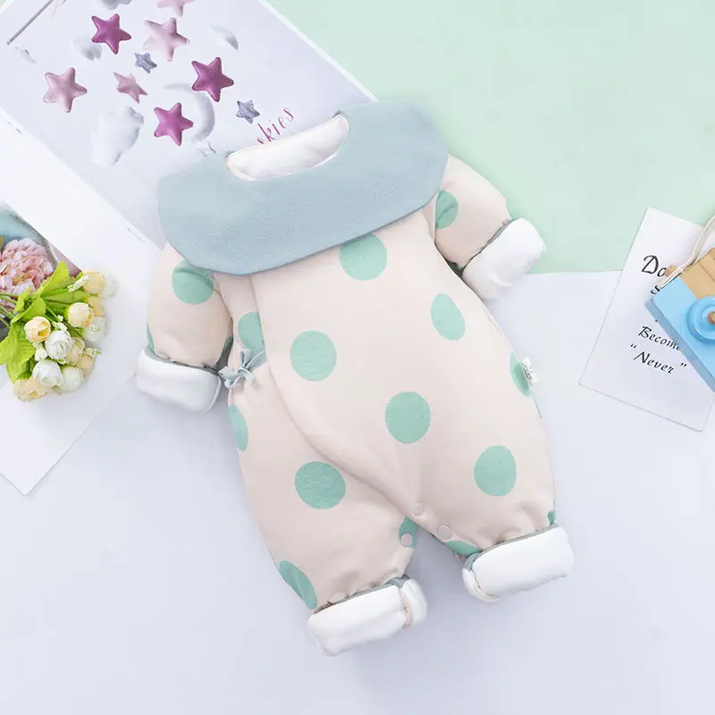 Newborn Baby Cotton Thickened Jumpsuit 0-4 Months Baby Harness Boneless Fit Pajamas Warm Partial Lapel Butterfly Clothes
Newborn Baby Cotton Thickened Jumpsuit 0-4 Months Baby Harness Boneless Fit Pajamas Warm Partial Lapel Butterfly Clothes