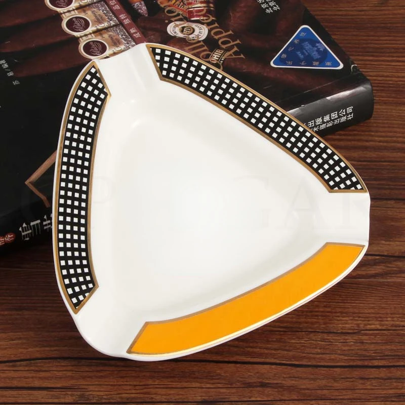 GALINER Cigar Ashtray Outdoor Big Ceramic Ashtray 3 Cigars Holder Stand Ash Tray Luxury Table Cenicero Cigar Gadgets
GALINER Cigar Ashtray Outdoor Big Ceramic Ashtray 3 Cigars Holder Stand Ash Tray Luxury Table Cenicero Cigar Gadgets