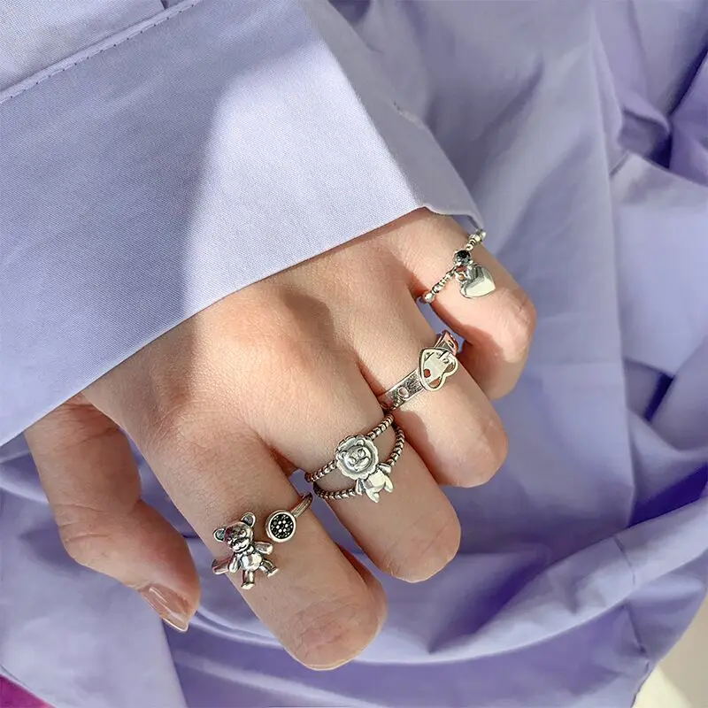 S925 Sterling Silver Rings Women's Retro INS Style Bear Design Rings Couple Finger Accessories Wedding Party Essential Jewelry
S925 Sterling Silver Rings Women's Retro INS Style Bear Design Rings Couple Finger Accessories Wedding Party Essential Jewelry