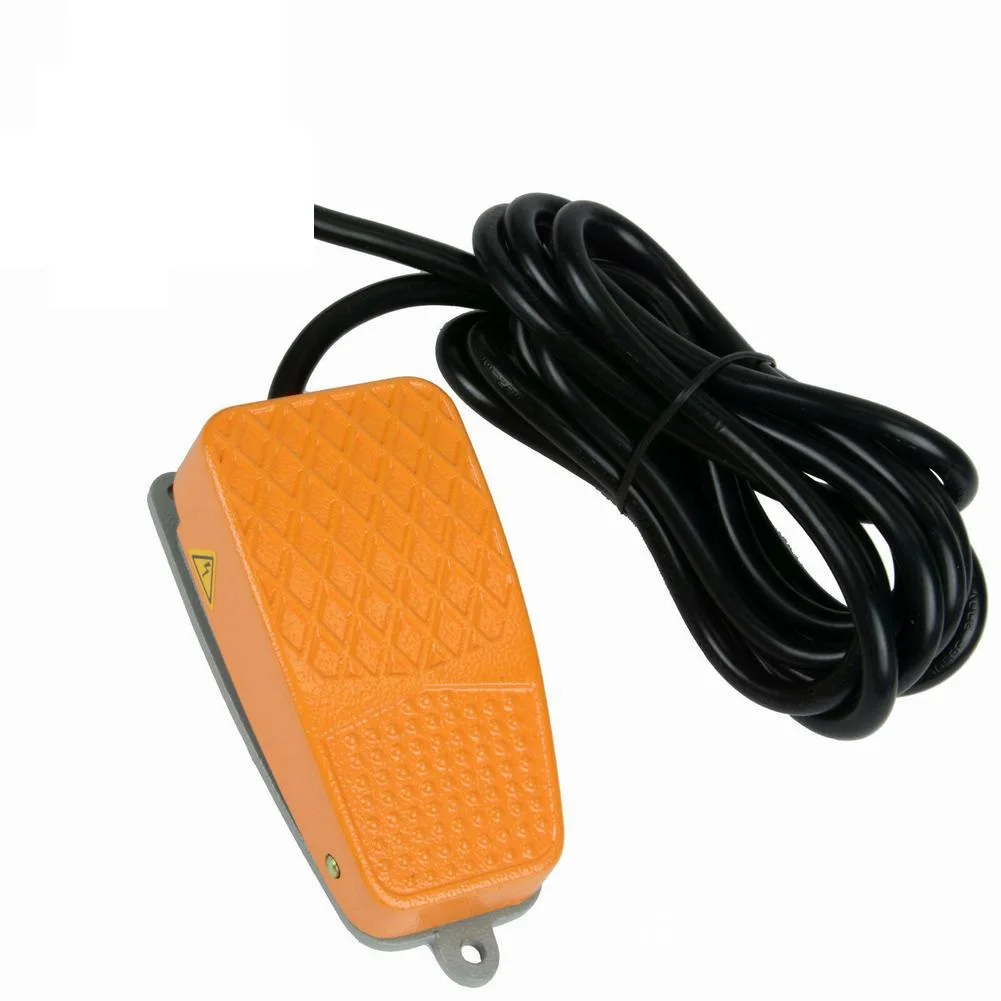 Brand New Durable High Quality Foot Switch Electric Pedal 250VAC Aluminum Momentary Multi Purpose Non-slip SPDT
Brand New Durable High Quality Foot Switch Electric Pedal 250VAC Aluminum Momentary Multi Purpose Non-slip SPDT