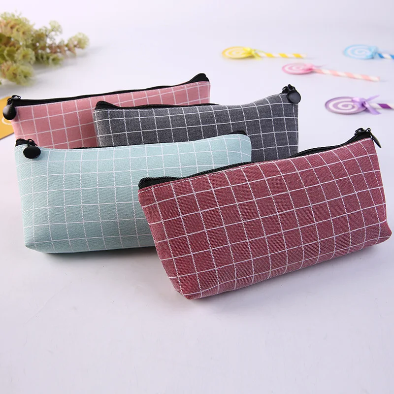 Fresh Square Lattice Pencil Case Office Stationery and School Supplies Canvas Material Pencil Bag
Fresh Square Lattice Pencil Case Office Stationery and School Supplies Canvas Material Pencil Bag