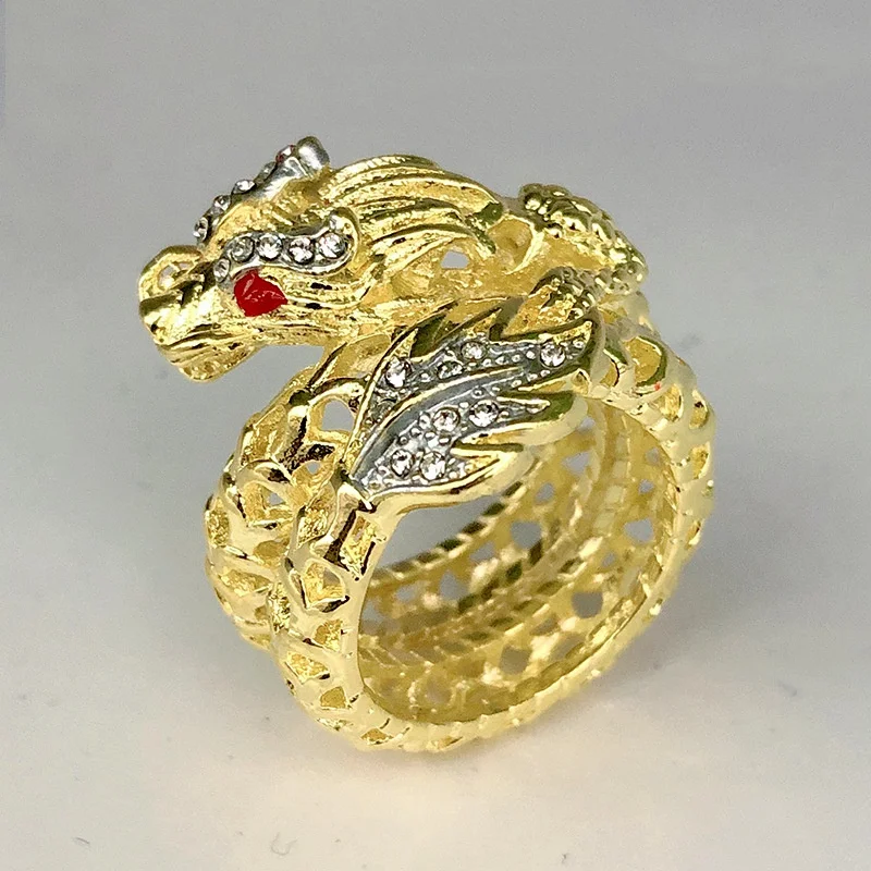 Classic Golden Chinese Style Dragon Shaped Zircon Crystal Rings for Women Fashionable Metal Party Gift Ring Size 6, 7, 8, 9, 10
Classic Golden Chinese Style Dragon Shaped Zircon Crystal Rings for Women Fashionable Metal Party Gift Ring Size 6, 7, 8, 9, 10