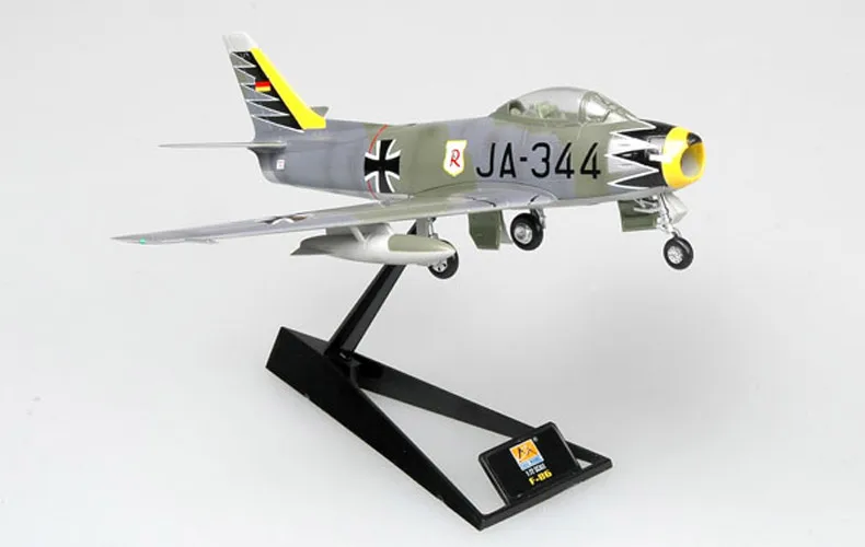 1/72 F-86F Sabre 37103 Static Aircraft Model
1/72 F-86F Sabre 37103 Static Aircraft Model