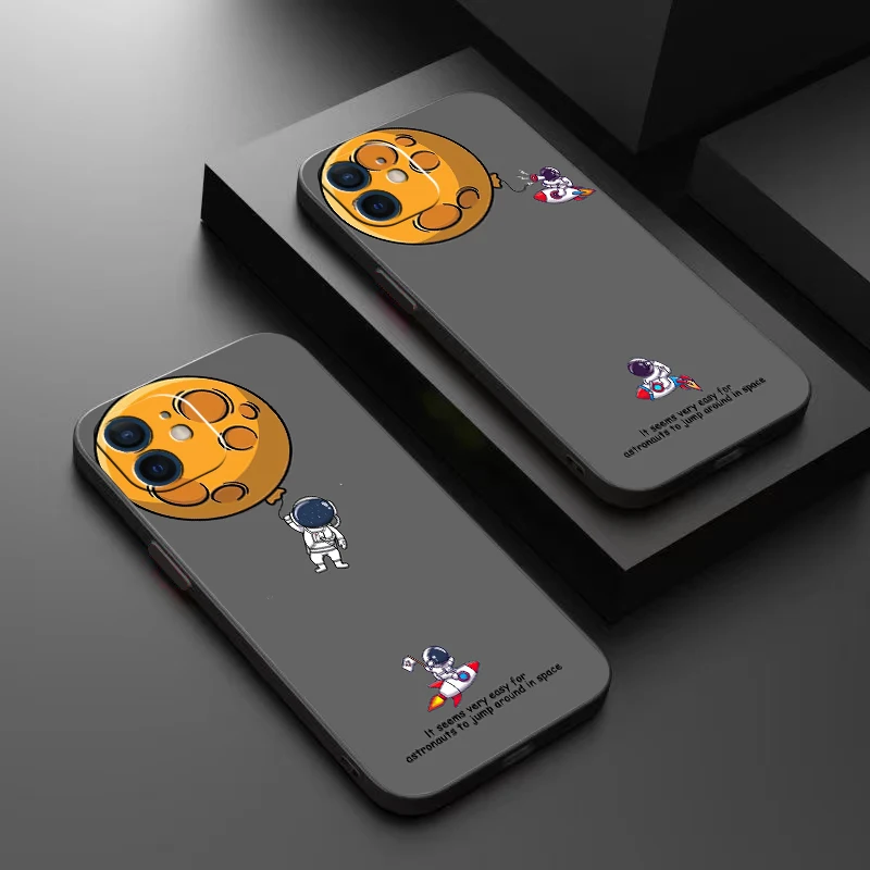 Cartoon Creative Astronaut Phone Case For Funda iPhone 13 12 11 Pro Max Mini X XR XS Max 6 6s 7 8 Plus Funda Soft Back Carcasa
Cartoon Creative Astronaut Phone Case For Funda iPhone 13 12 11 Pro Max Mini X XR XS Max 6 6s 7 8 Plus Funda Soft Back Carcasa