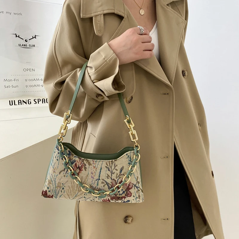 Luxury Brand Design Armpit Bags 2023 Women's Fashion Simple PU Printing Chain Shoulder Bag Exquisite Embroidery New In Handbag
Luxury Brand Design Armpit Bags 2023 Women's Fashion Simple PU Printing Chain Shoulder Bag Exquisite Embroidery New In Handbag