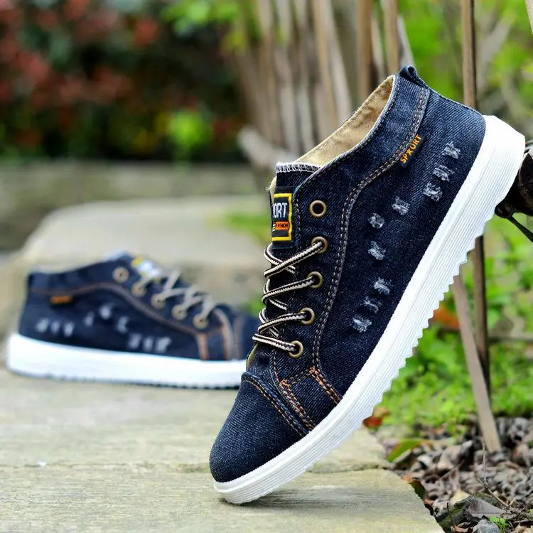 British Style Men Casual Shoes Denim Canvas Sneakers High Top Black Man Ankle Boots Flat Footwear Chaussure Homme 2023
British Style Men Casual Shoes Denim Canvas Sneakers High Top Black Man Ankle Boots Flat Footwear Chaussure Homme 2023