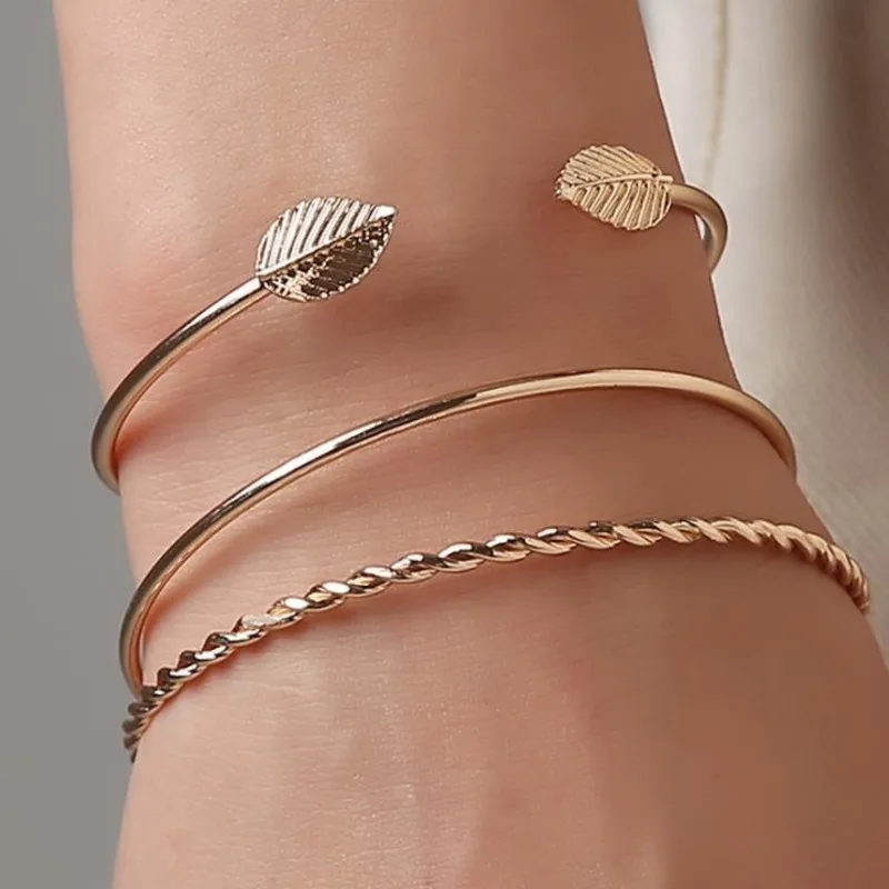 Simple Personality Bangle sets Fashion twist Leaves Three Piece bracelet Set Geometric Openning Bangles jewelry for women
Simple Personality Bangle sets Fashion twist Leaves Three Piece bracelet Set Geometric Openning Bangles jewelry for women